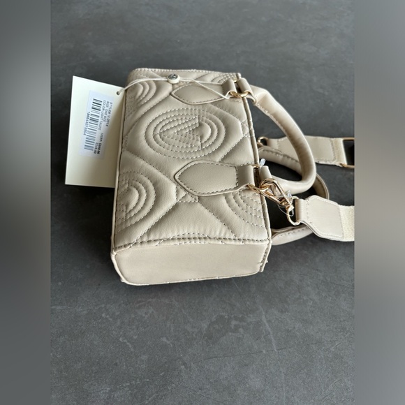 Valentino Orlandi Women's Quilted Crossbody Shoulder Hand Bag in Light Taupe NWT - Picture 7 of 12